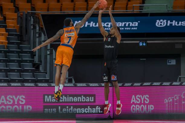 于过往赛季 于过往赛季