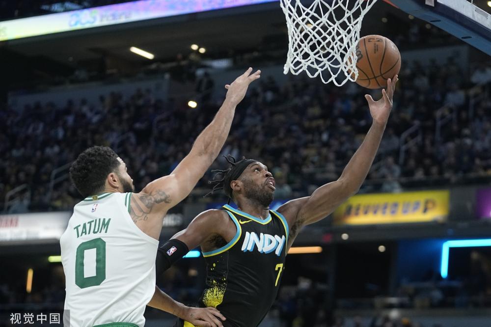 展现出顽强 展现出顽强